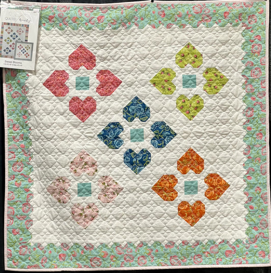 Sweet Blooms Quilt Kit