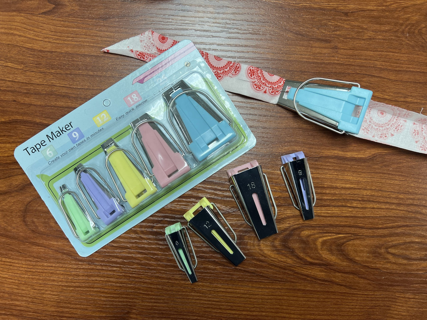 Bias Tape Makers & Awl Set